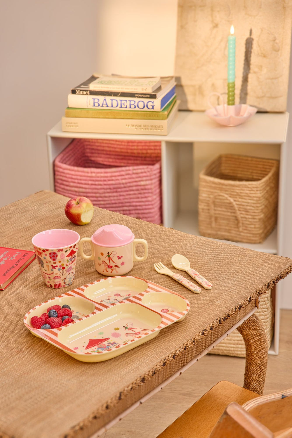 Rice | Melamine baby bord 4 vakken | Fun fair pink