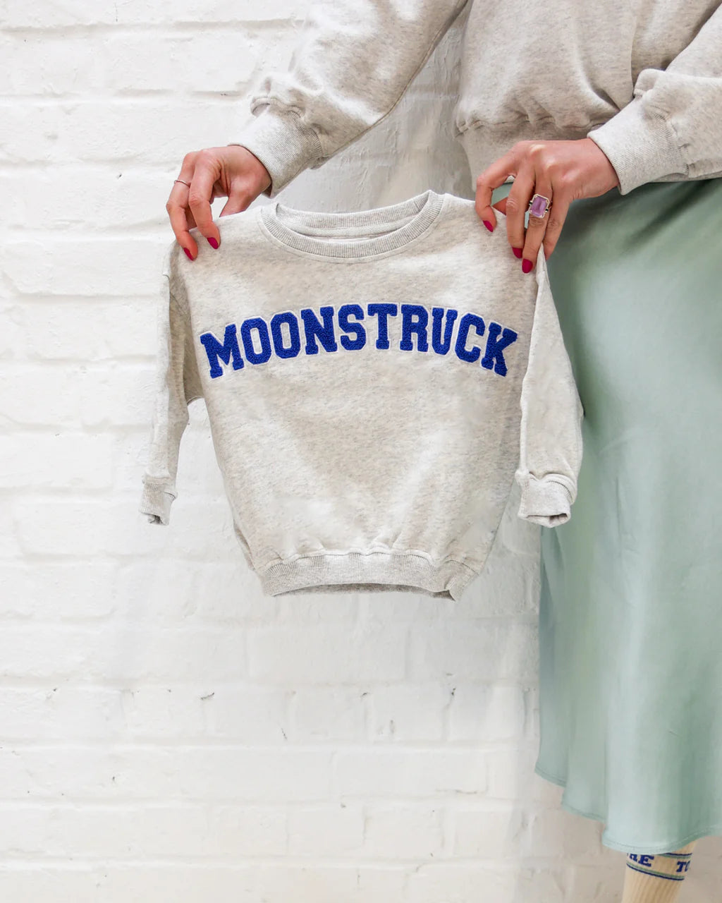 Elle and Rapha | Sweater Moonstruck| light grey