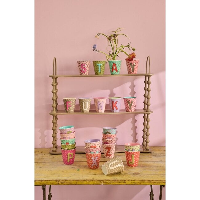 Rice | Melamine beker - Alfabet Flowers Roze