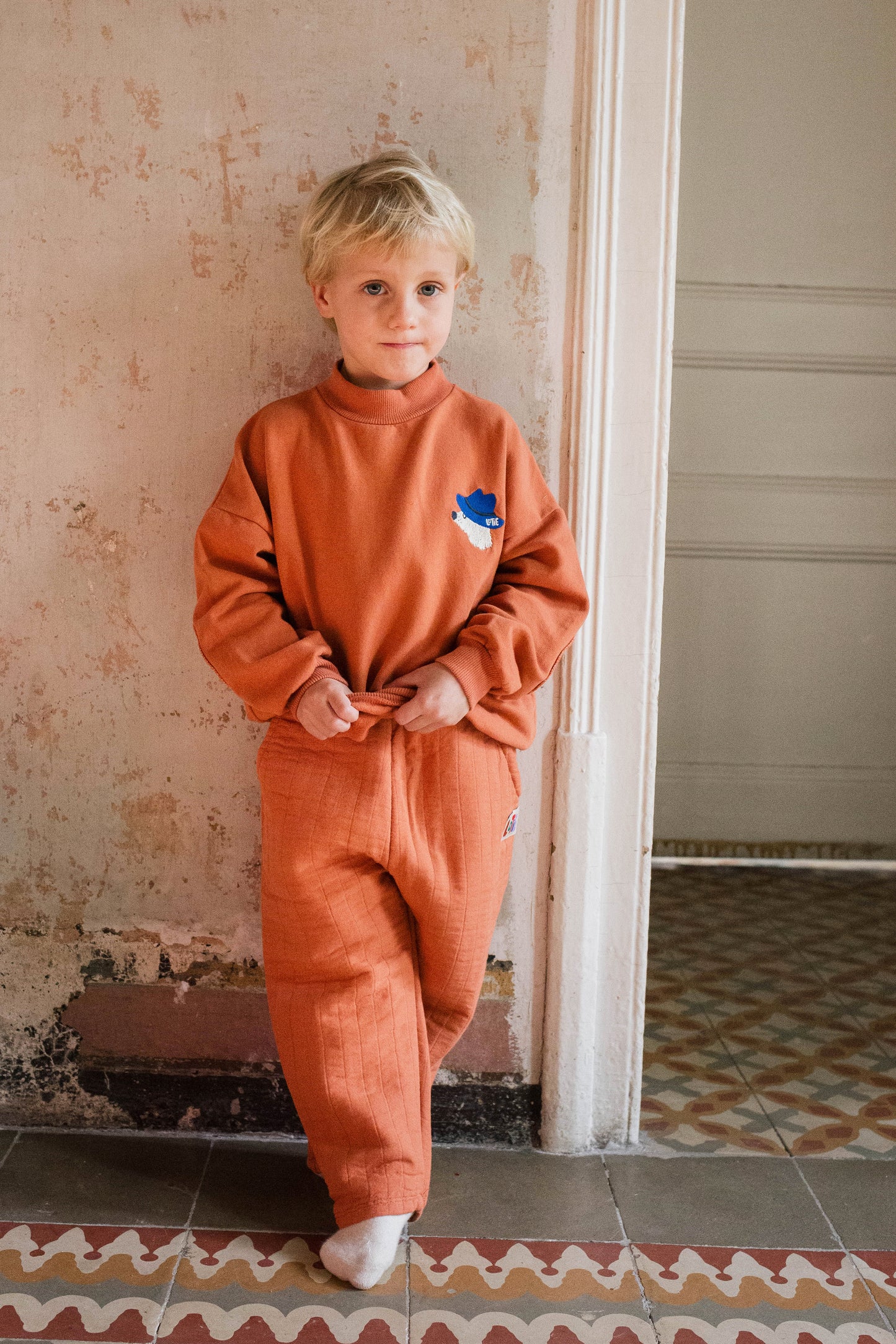 Lotiekids | Sweatshirt Chilldog | Clay